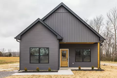 381 Woods Rd, Portland, TN 37148