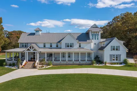 7468 Noah Reid Rd, Chattanooga, TN 37421