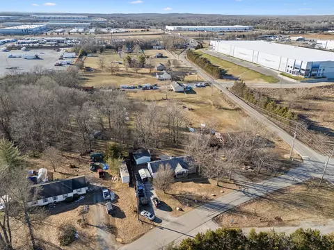3290 Mccrary Rd, Lebanon, TN 37090