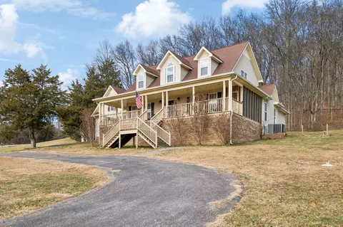 204 Matt Dr, Bell Buckle, TN 37020