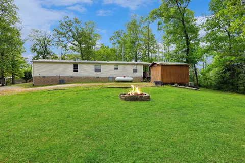 214 Midvale Dr, Dover, TN 37058 photo 2