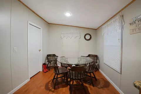 214 Midvale Dr, Dover, TN 37058 photo 9