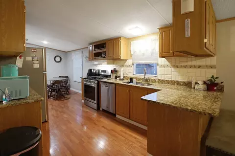214 Midvale Dr, Dover, TN 37058 photo 8