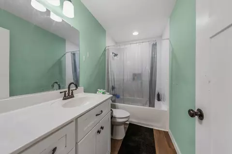 Bath - 357 Munro Rd, Pulaski, TN 38478 photo 1 of 1