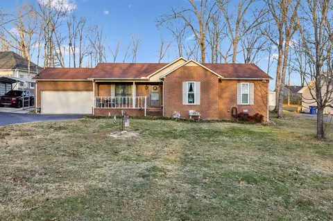 312 Hilltop Dr, Shelbyville, TN 37160