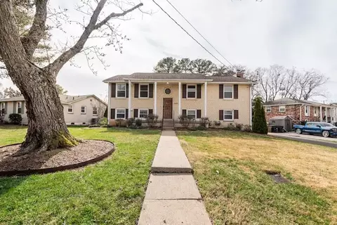 3685 Richbriar Ct, Nashville, TN 37211