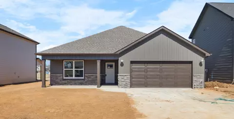 771 Emma Dean Dr, Clarksville, TN 37042
