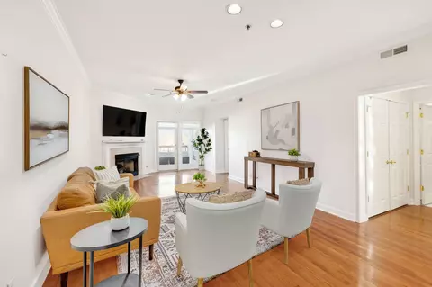 3818 W End Ave #311, Nashville, TN 37205