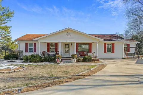 2165 Mcminnville Hwy, Sparta, TN 38583