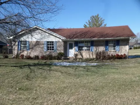 1264 Old Highway 52, Lafayette, TN 37083