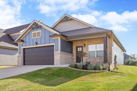 8528 Amberwing Cir, Ooltewah, TN 37363
