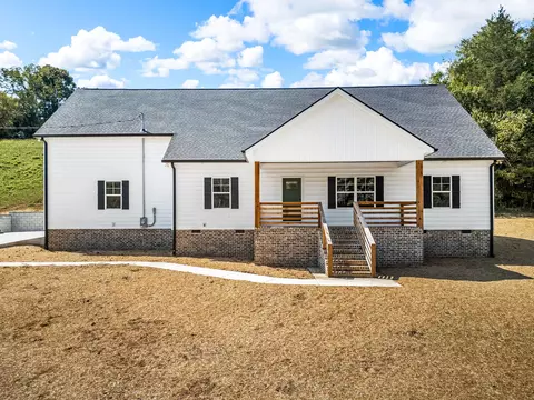 2305 Hurricane Creek Rd, Lynchburg, TN 37352