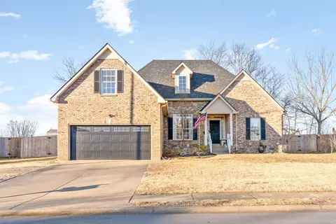 743 Ellie Nat Dr, Clarksville, TN 37040
