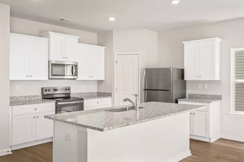 Kitchen - 2024 Lala Loop, White Bluff, TN 37187 photo 1 of 2