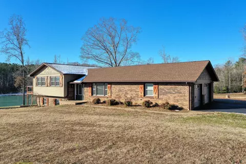 65 Barren Springs Rd, Bruceton, TN 38317