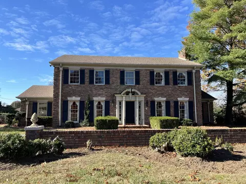 108 Oak Hill Cir, Lebanon, TN 37087