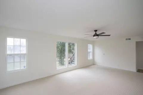 Living - 1722 Shane Dr, Spring Hill, TN 37174 photo 3 of 5