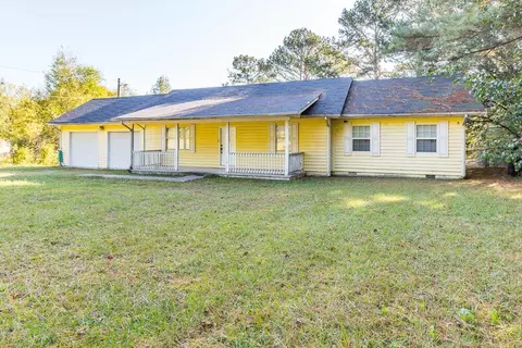 3186 NW Sonya Dr, Dalton, GA 30720
