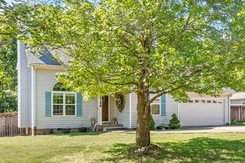 1726 Longbow Ct, Clarksville, TN 37042