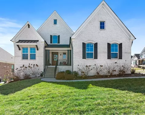 1213 Spruell Dr, Nolensville, TN 37135