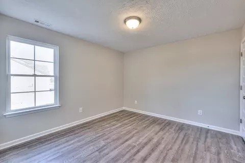136 Bartow St, Decherd, TN 37324 photo 12