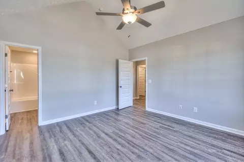 136 Bartow St, Decherd, TN 37324 photo 6