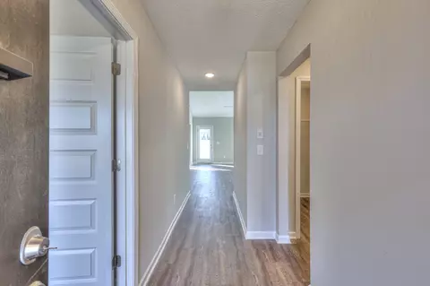 136 Bartow St, Decherd, TN 37324 photo 4