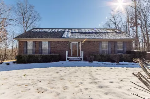 120 Melonie Dr, Waynesboro, TN 38485