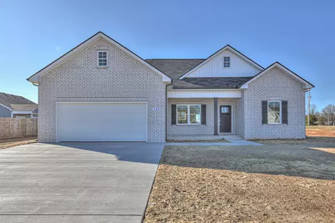 158 Bartow St, Decherd, TN 37324
