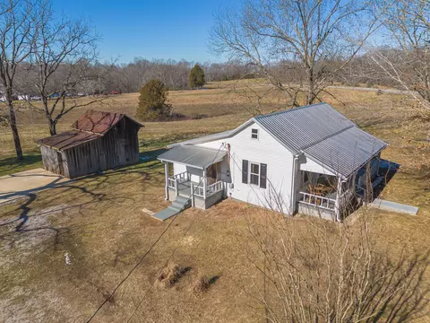 381 Busby Rd, Loretto, TN 38469 photo 14