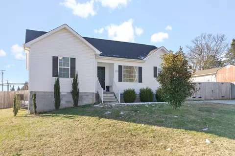 Exterior - 273 Modena Cir, Decherd, TN 37324 photo 3 of 3