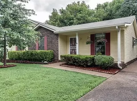 3072 Reelfoot Dr, Nashville, TN 37214