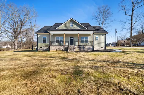 19 Cadence Ct, Estill Springs, TN 37330