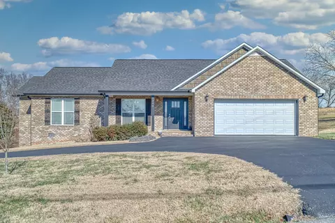 1340 Bay View Dr SE, Cookeville, TN 38506