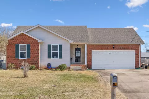 3427 Loon Dr, Clarksville, TN 37042