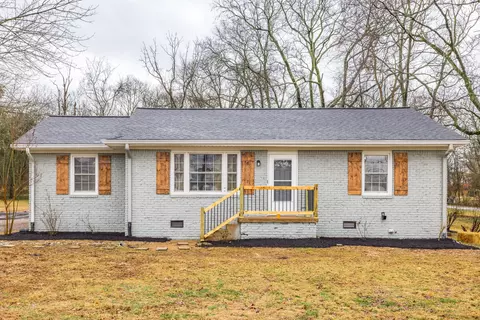 835 E Main St, Gallatin, TN 37066