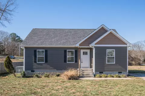 10607 Tidwell Loop, Bon Aqua, TN 37025