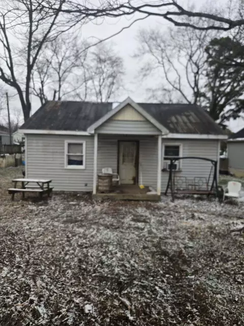 1607 Shelton St, Springfield, TN 37172