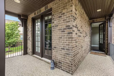 Exterior - 408 Cobert Ln, Franklin, TN 37064 photo 4 of 7