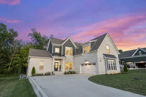 1344 Von Hallen Ct, Murfreesboro, TN 37128