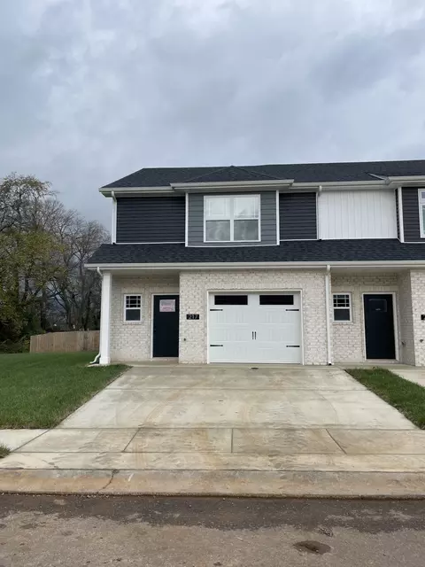 217 W Fallow Ct, Clarksville, TN 37040