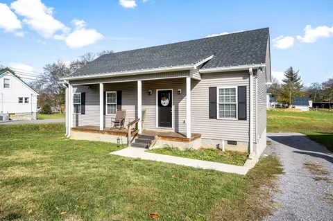 300 Hayes St, Woodbury, TN 37190