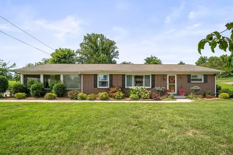 121 Gillen Dr, Sparta, TN 38583