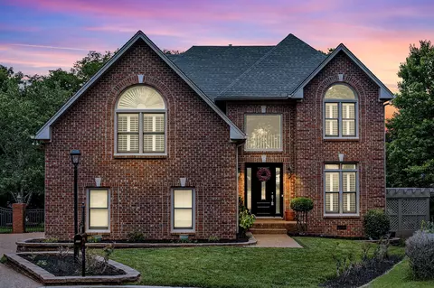 808 Seven Points Cv, Hermitage, TN 37076