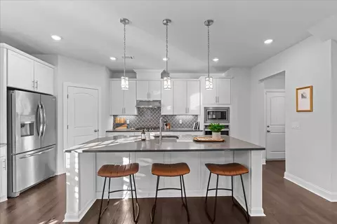 2114 Notchleaf Rd, Antioch, TN 37013