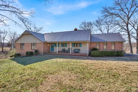 150 Streetland Dr, Cadiz, KY 42211