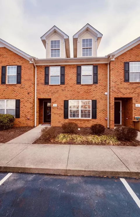1014 Wolves Den Pl, Murfreesboro, TN 37128