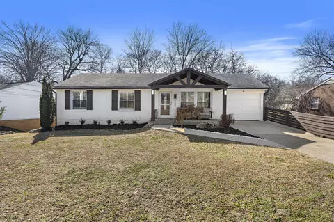 6680 S Upton Ct, Nashville, TN 37209