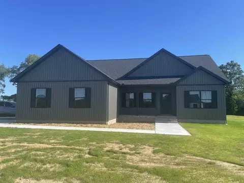 102 Hidden Hills Ln, Summertown, TN 38483