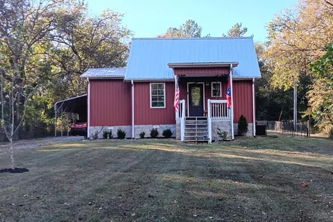316 Hannah St, Bell Buckle, TN 37020